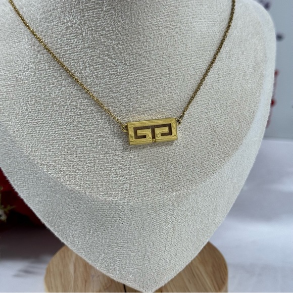 💎 DOUBLE GG NECKLACE - Picture 5 of 12
